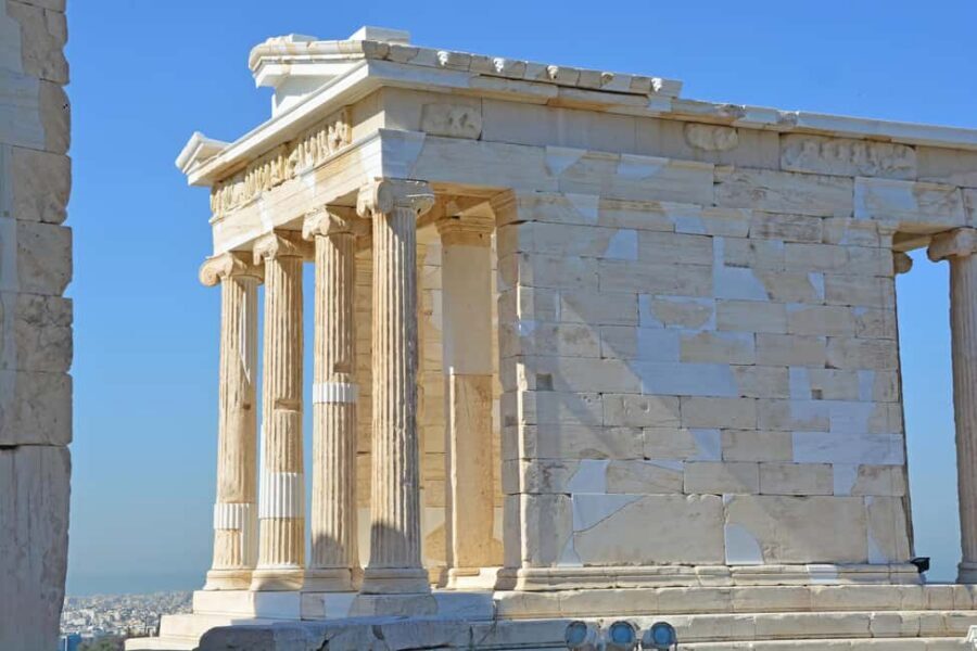 Athens: Acropolis Self-Guided Audiovisual Tour w/ 3D Models - Who should book this self-guided Acropolis audio tour?
